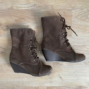 Blowfish Malibu Buster Booties